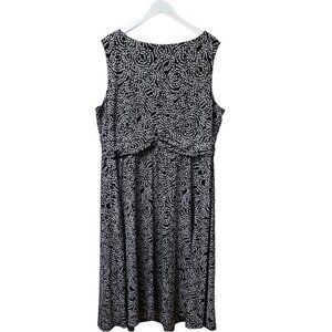 DB Woman Dress Plus Size 22 Black Floral Midi Stretch Sleeveless Dressbarn